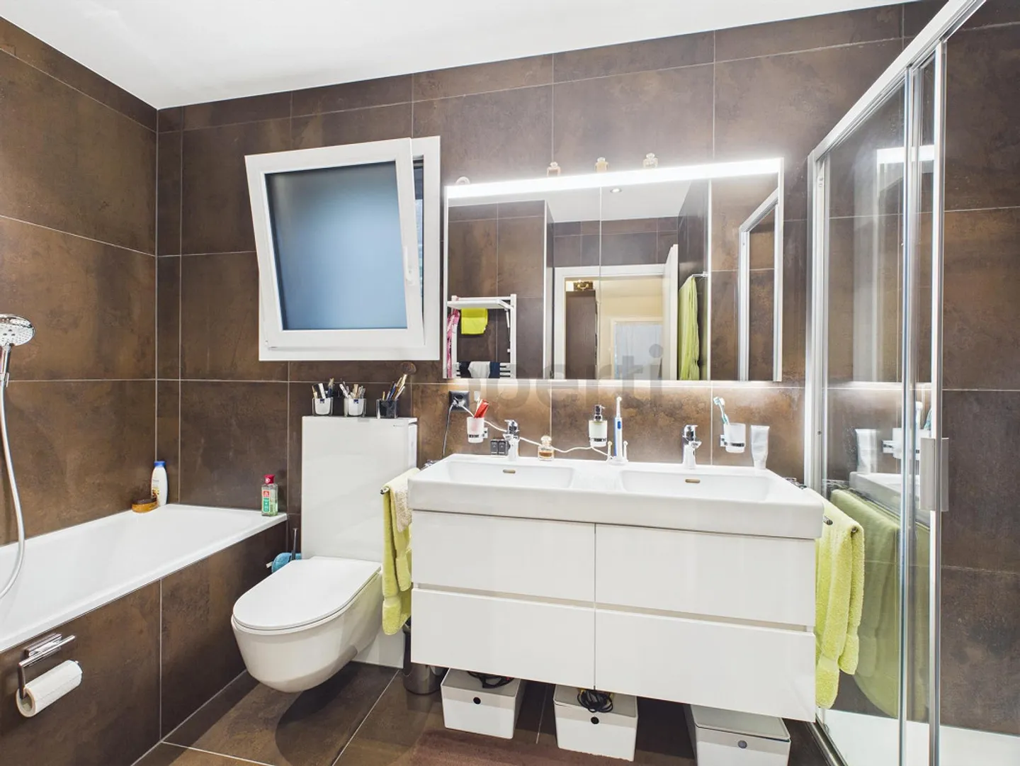 «Charmante maison mitoyenne moderne avec jardin, garage et vue – au cœur de Saillon» - Photo 6 sur 7