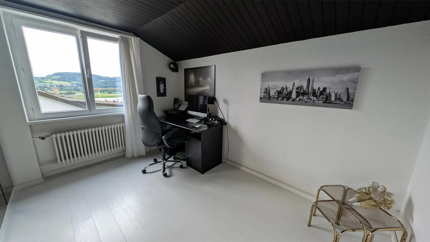 Maison individuelle située au calme avec vue sur la verdure - Photo 8 sur 11