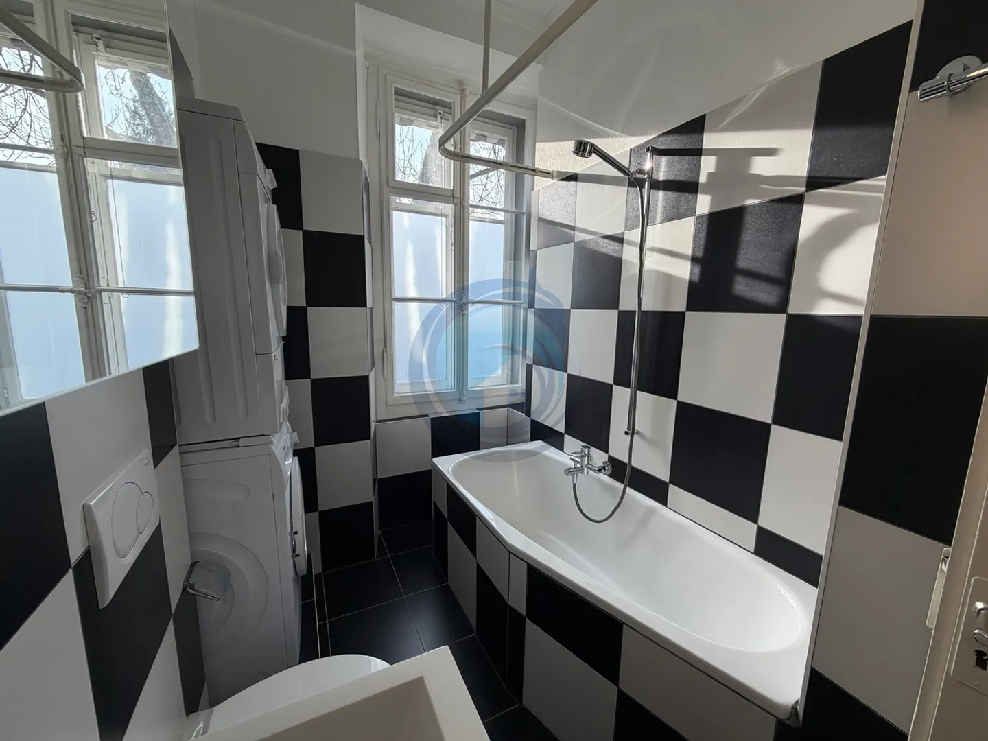 APPARTAMENTO DI 3,5 LOCALI NEL CENTRO DI LA TOUR-DE-PEILZ - Foto 9 di 14