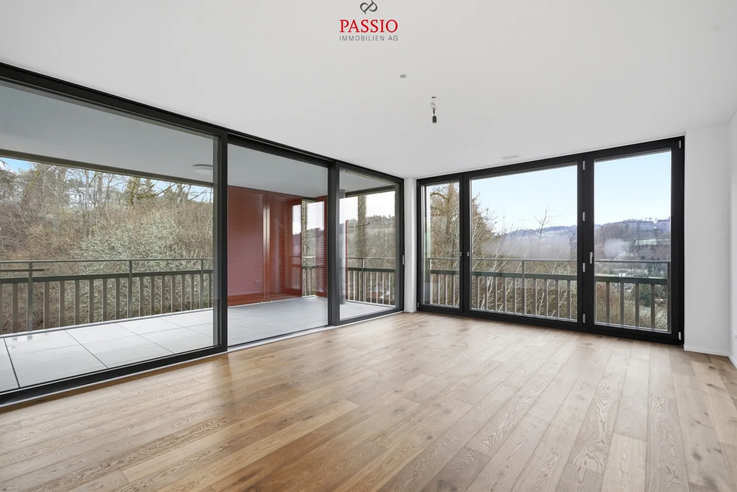 High-quality 5.5-room new apartment with high-end standard - Photo 2 of 12