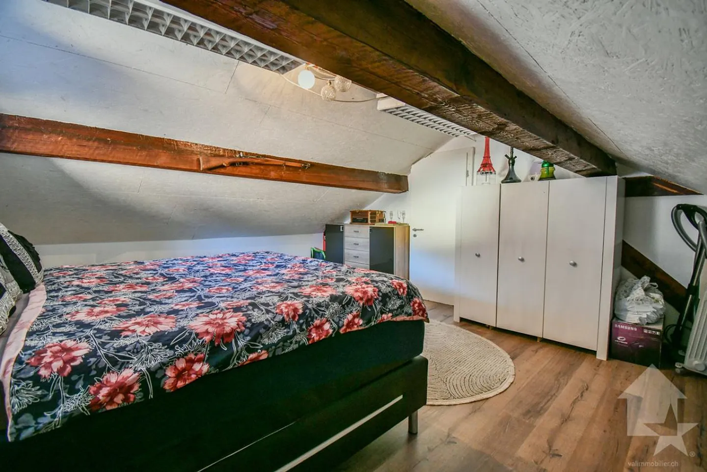 Grande casa familiare con appartamento attiguo a Dorénaz - Foto 12 di 23