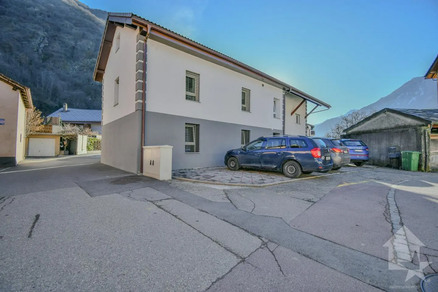 Grande casa familiare con appartamento attiguo a Dorénaz - Foto 20 di 23