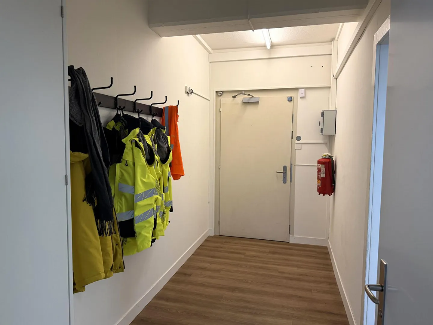 Utilizzo temporaneo in posizione privilegiata - Limitato fino al 29.02.2028 - Foto 5 di 6