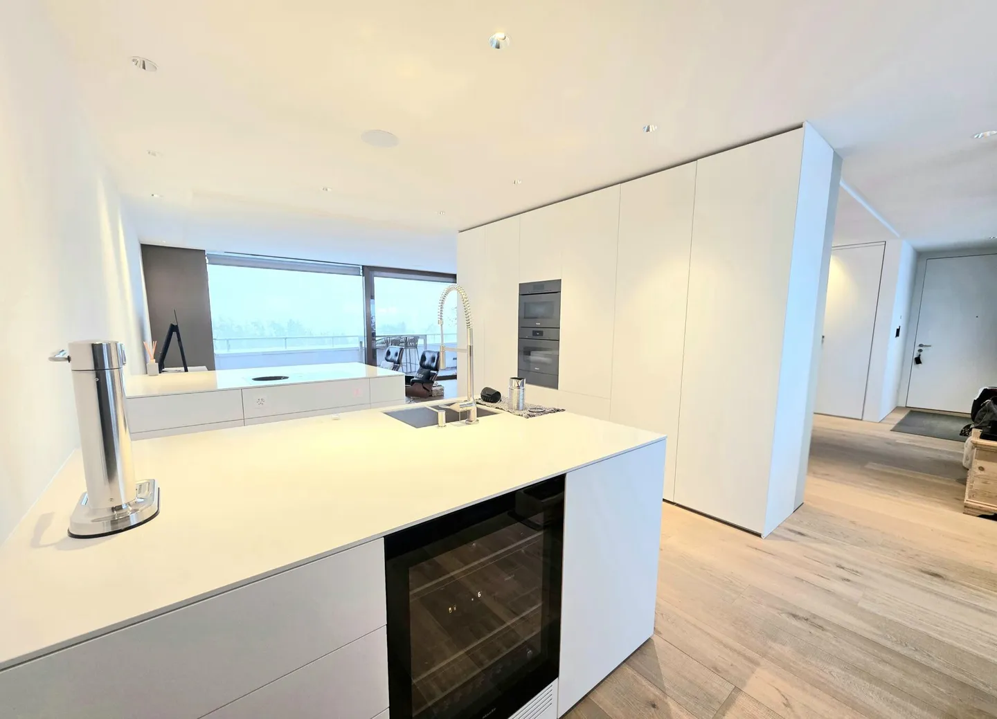 Luxurious Loft with Spectacular Alpine and Lake Panorama! - Photo 9 of 16