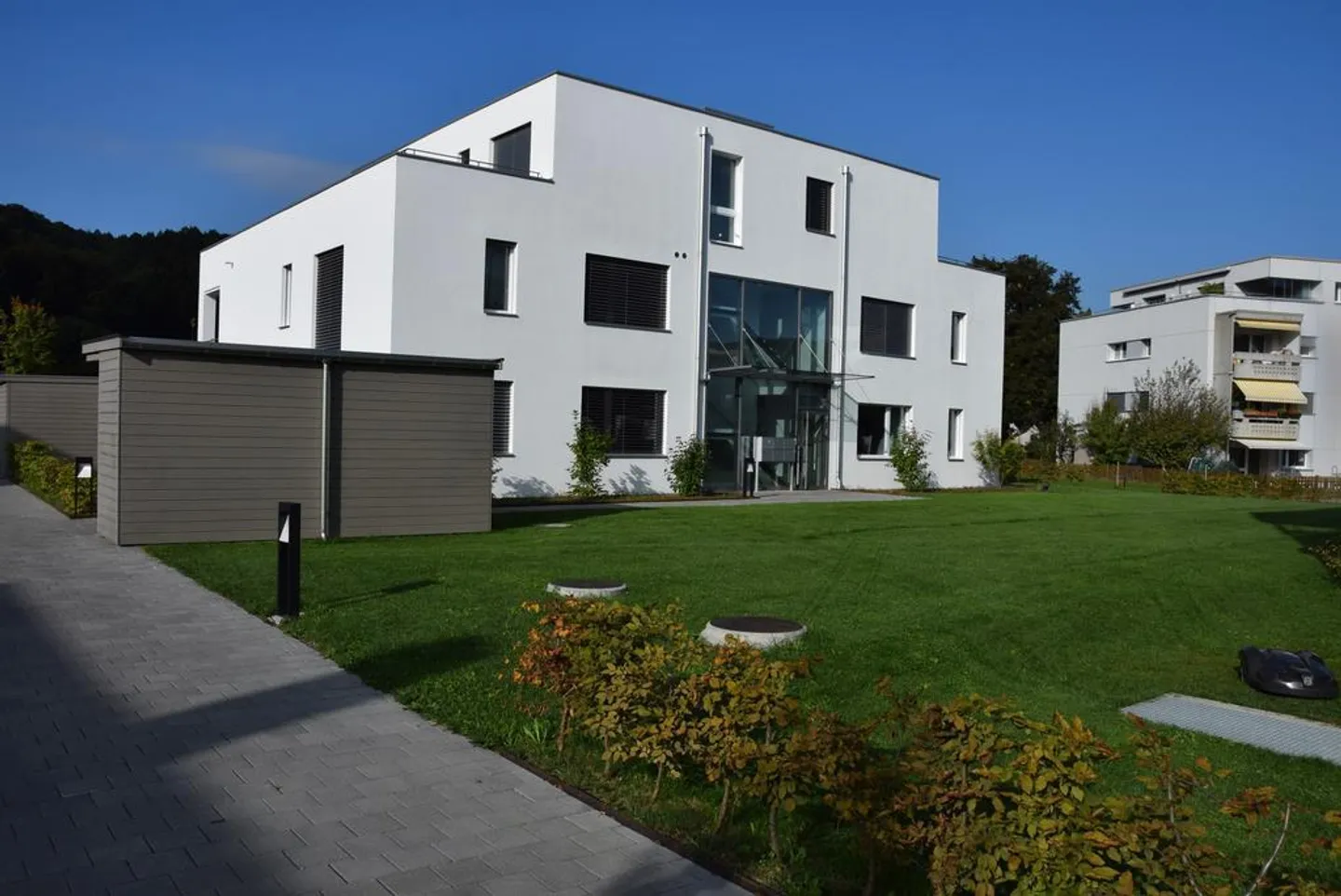 WINTER PROMOTION - 1 month free - Photo 1 of 2