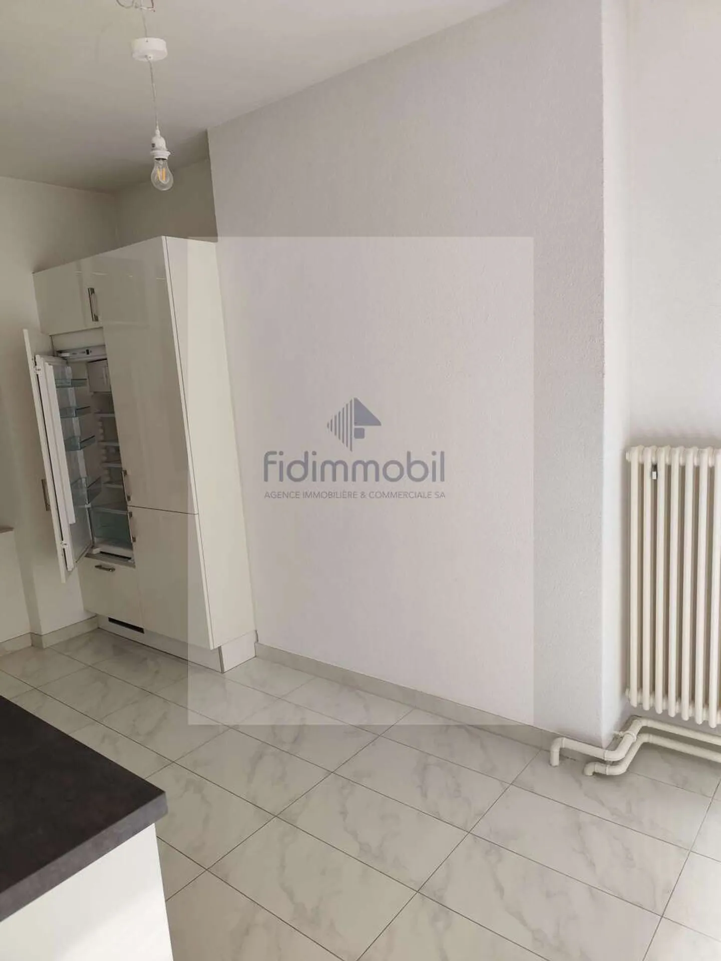 Zu vermieten, 3 Zimmer, Jardinière 131, La Chaux-de-Fonds - Foto 2 von 8