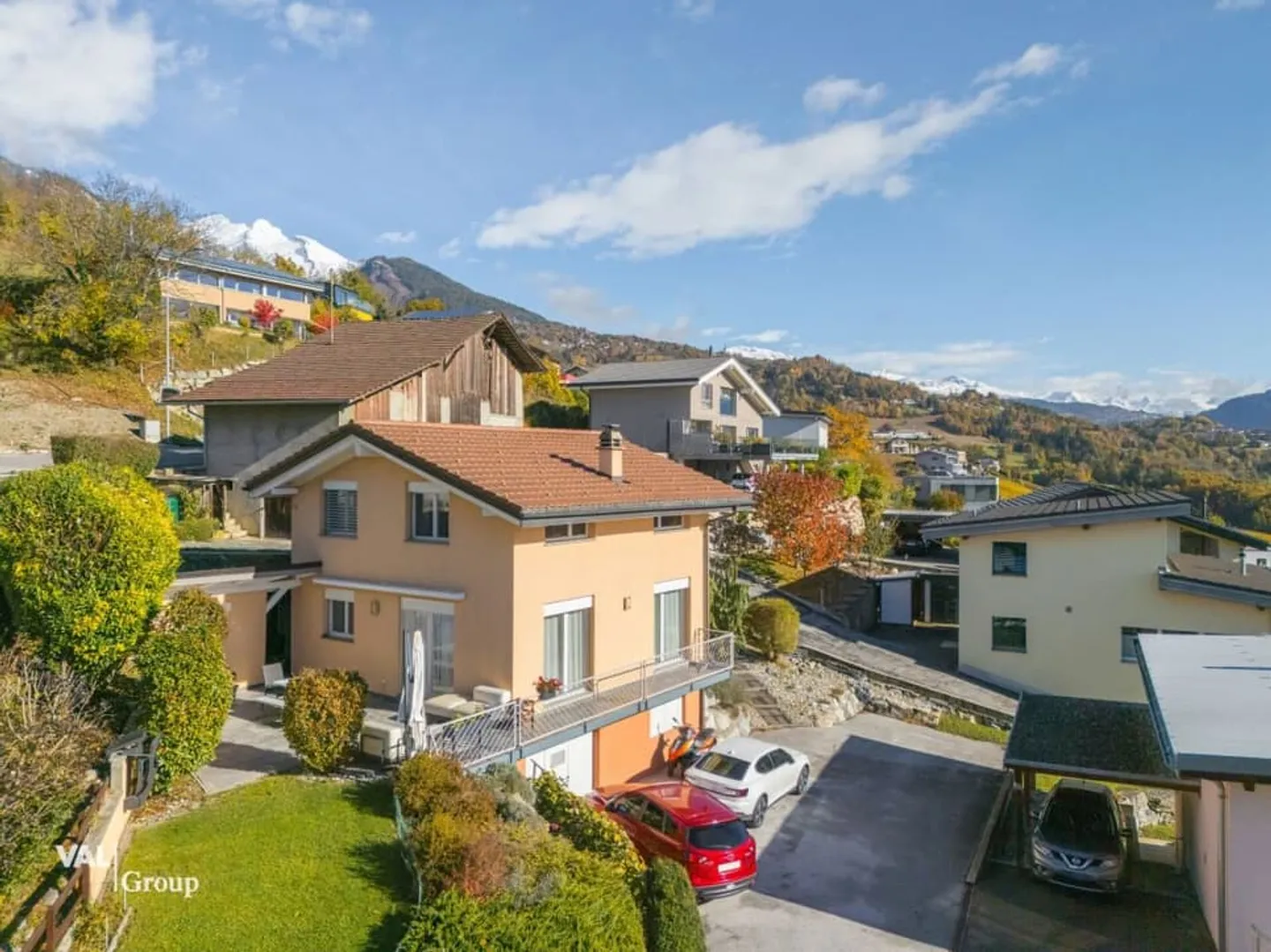 Charming villa in Drône (Savièse) - Photo 1 of 13