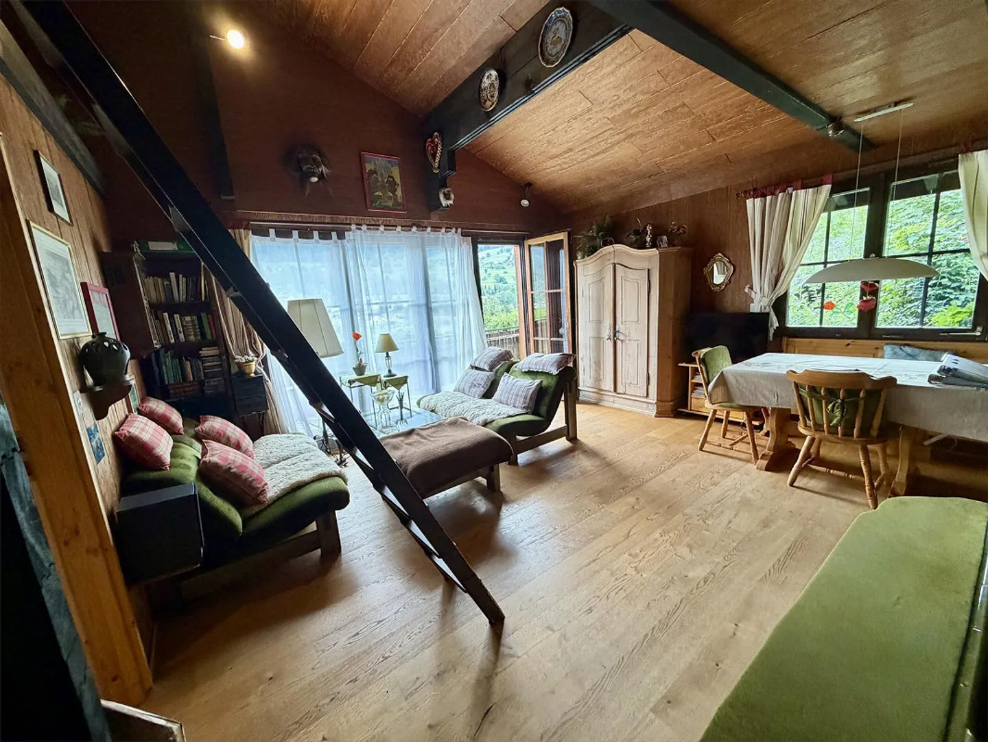 Chalet mit zwei Einheiten in Toplage - Foto 6 von 9