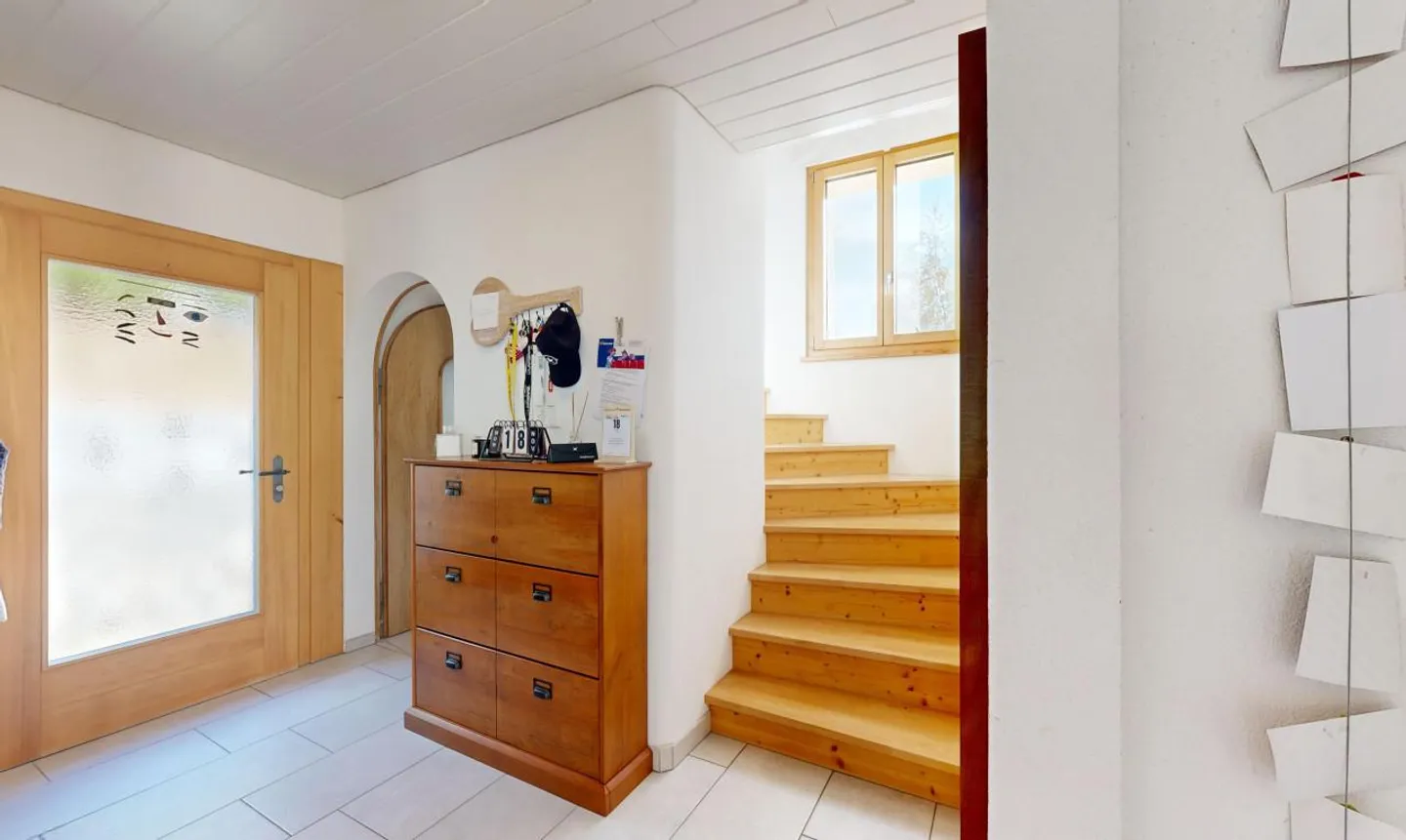 Maison 7.5 pièces, rénovée à neuf : CHF 500?000 de travaux effectués ! - Photo 4 sur 13