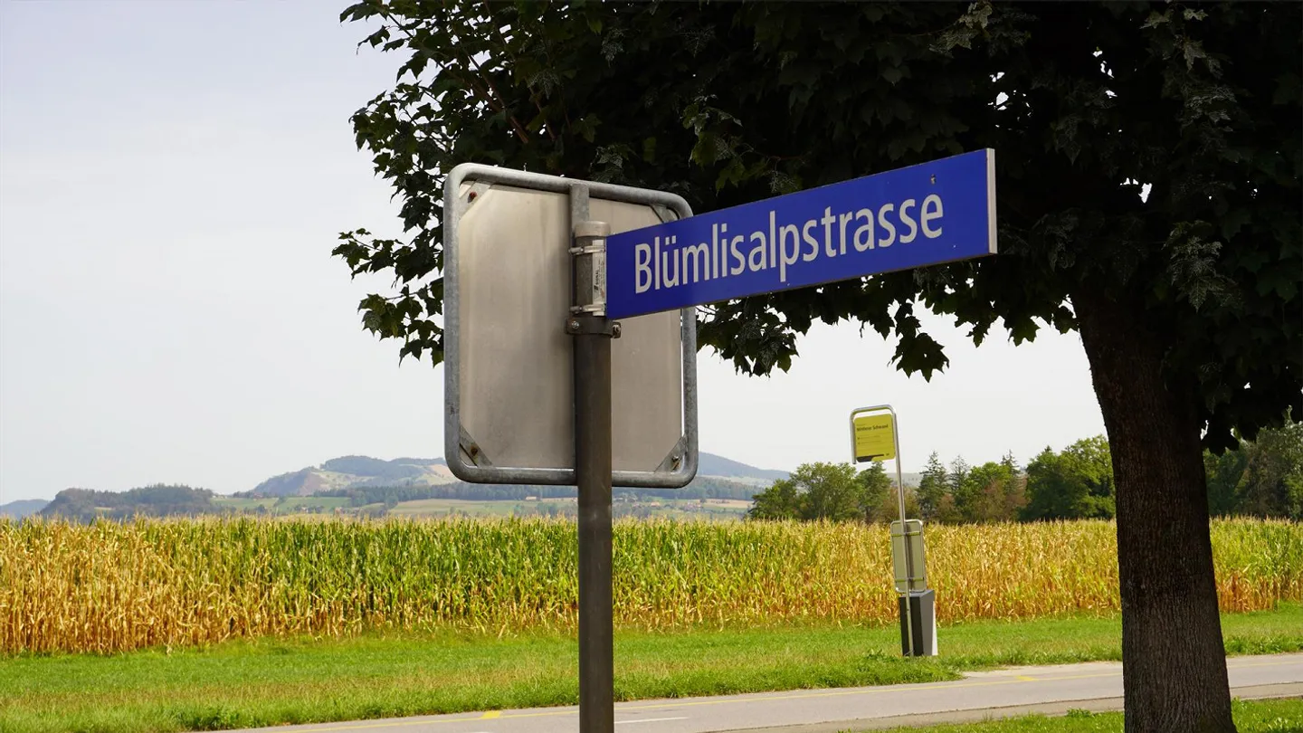 4½-Zimmer-Wohnung in Thierachern b. Thun – gepflegt, bezugsbsbereit - Foto 5 di 27