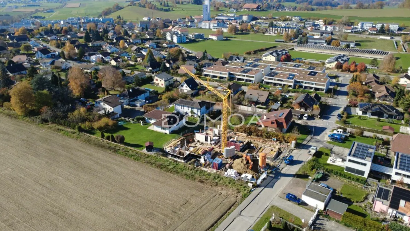 Contemporary Villa 4.5 Rooms, Green Environment and High-Quality Equipment! - Photo 8 of 10