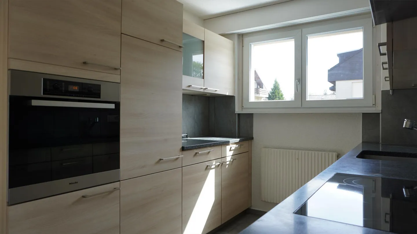 4½-Zimmer-Wohnung in Thierachern b. Thun – gepflegt, bezugsbsbereit - Foto 7 di 27