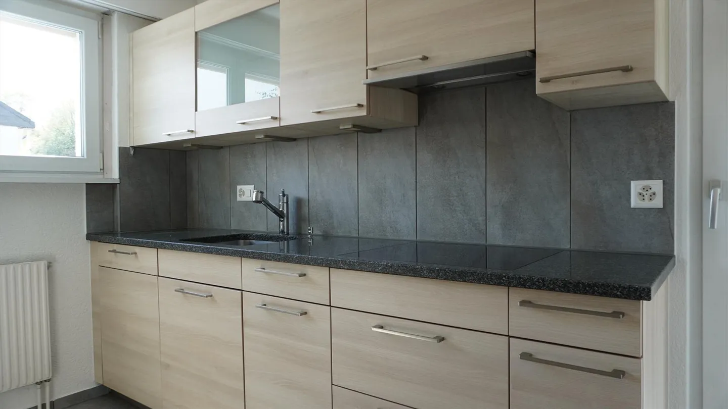 4½-Zimmer-Wohnung in Thierachern b. Thun – gepflegt, bezugsbsbereit - Foto 8 di 27