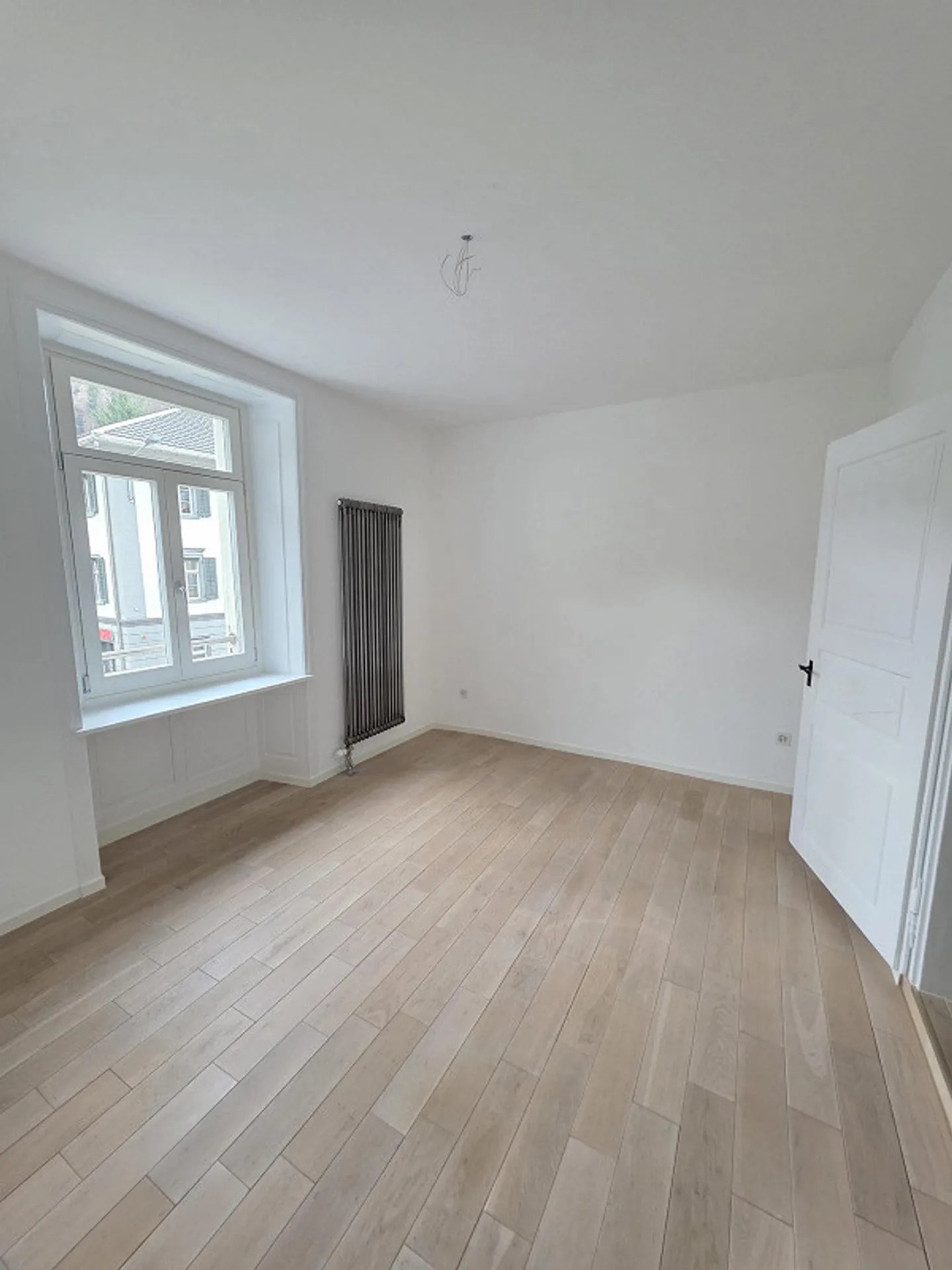 Appartement lumineux de 2,5 pièces - Photo 5 sur 10