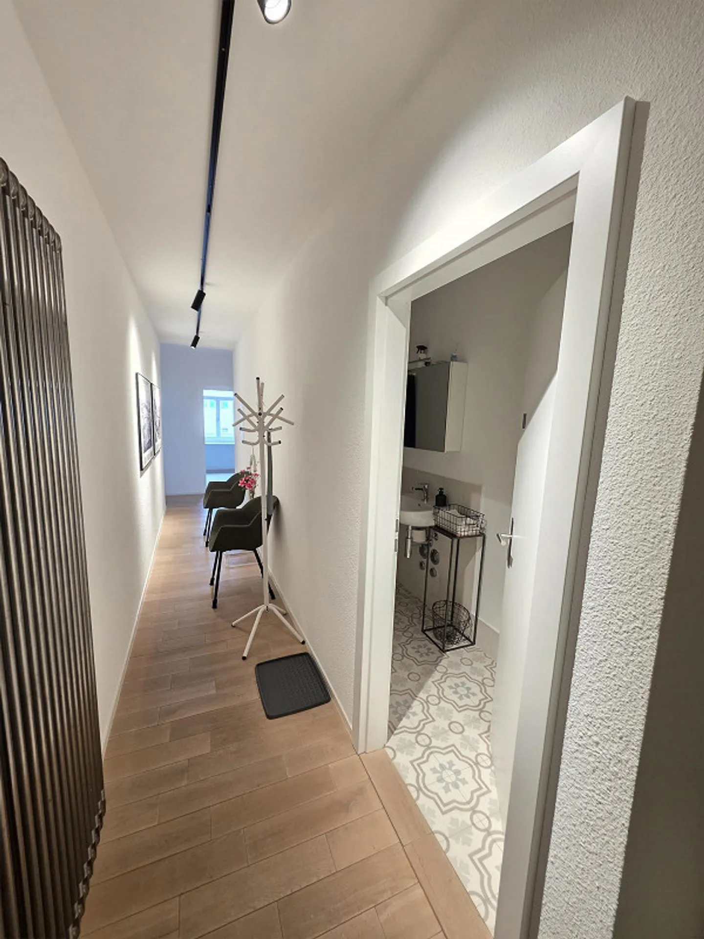 Appartement lumineux de 2,5 pièces - Photo 6 sur 10