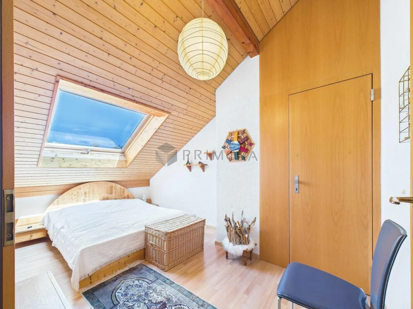 Grandioses 6.5 Zimmer DEFH mit unverbaubarer Bergsicht, bietet alles was das Herz begehrt! - Foto 8 von 14