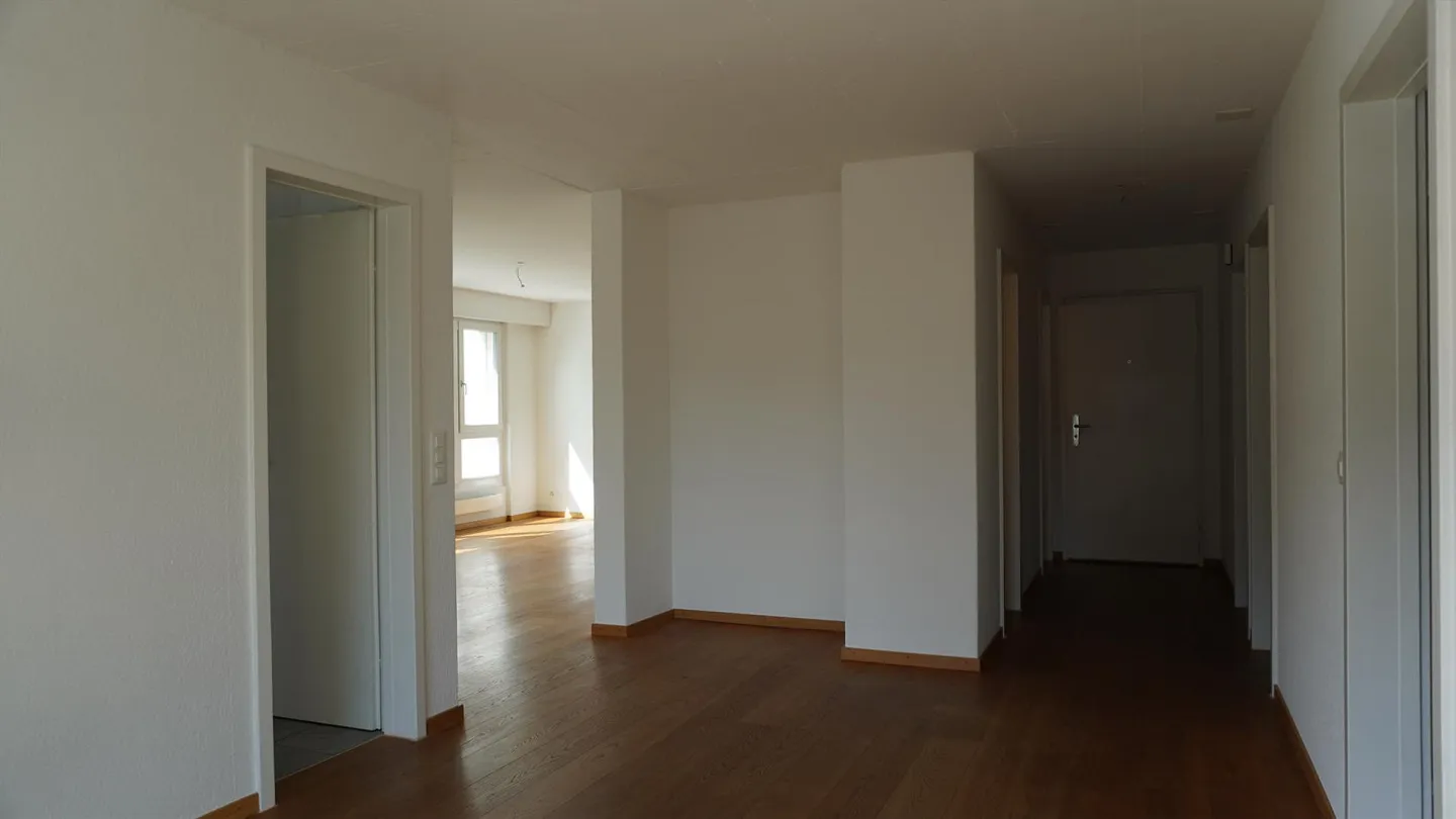 4½-Zimmer-Wohnung in Thierachern b. Thun – gepflegt, bezugsbsbereit - Foto 15 di 27