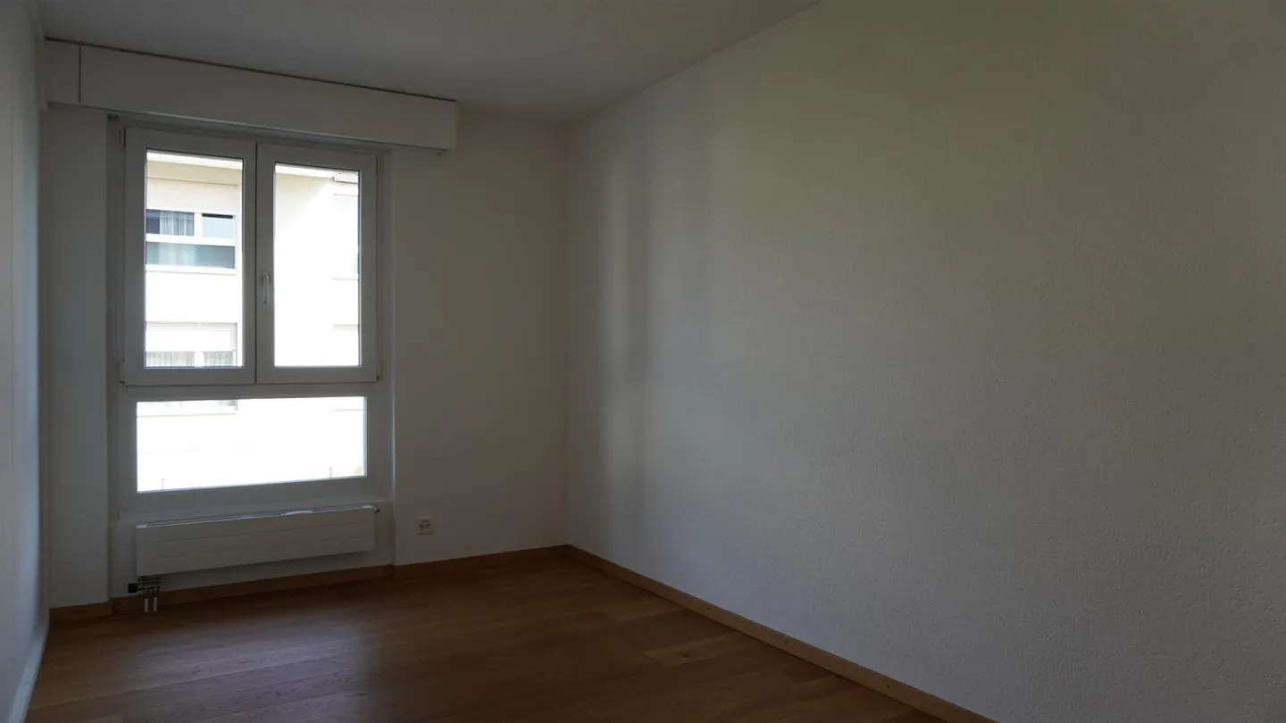 4½-Zimmer-Wohnung in Thierachern b. Thun – gepflegt, bezugsbsbereit - Foto 22 di 27