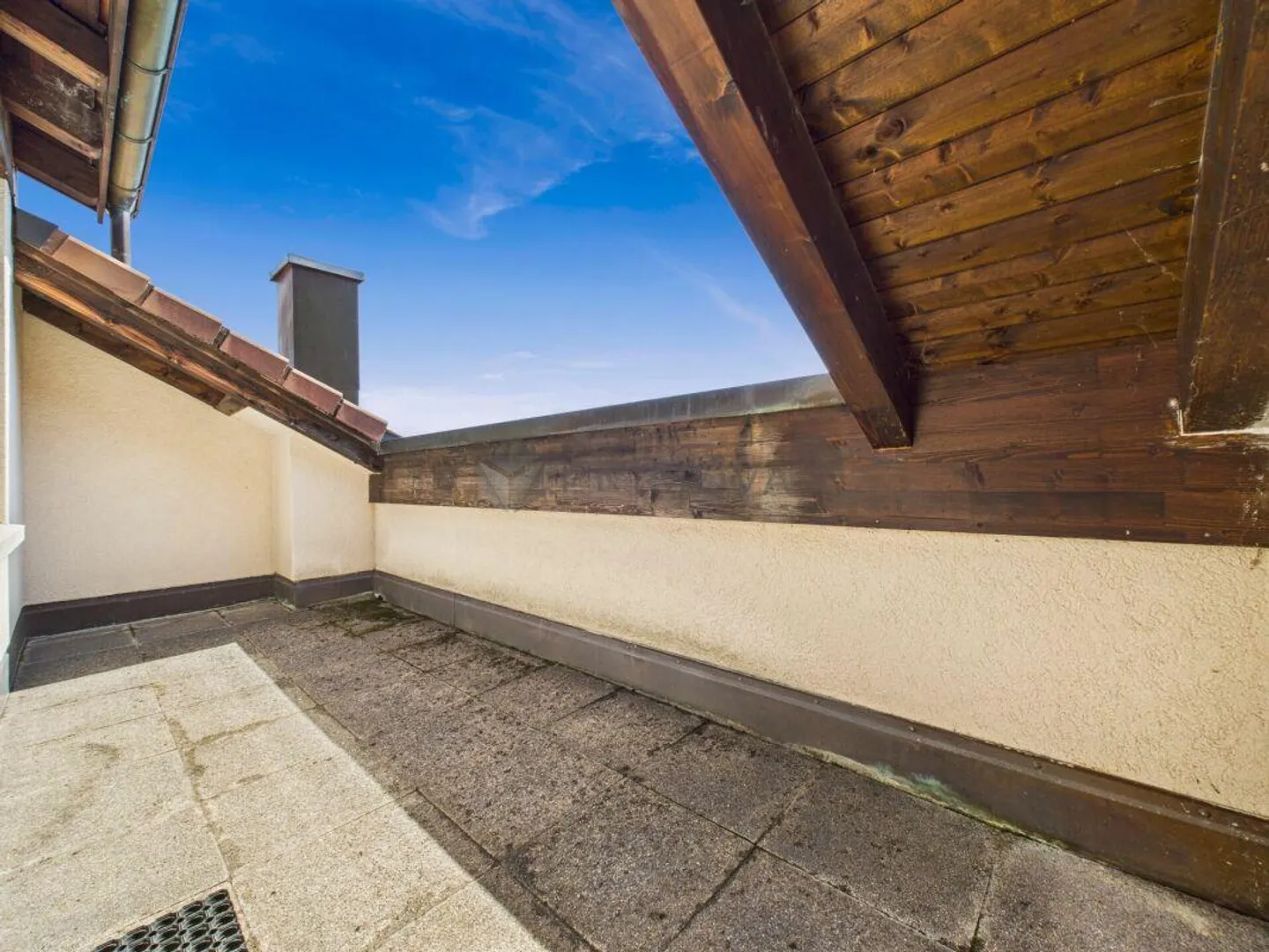 Grandioses 6.5 Zimmer DEFH mit unverbaubarer Bergsicht, bietet alles was das Herz begehrt! - Foto 12 von 14