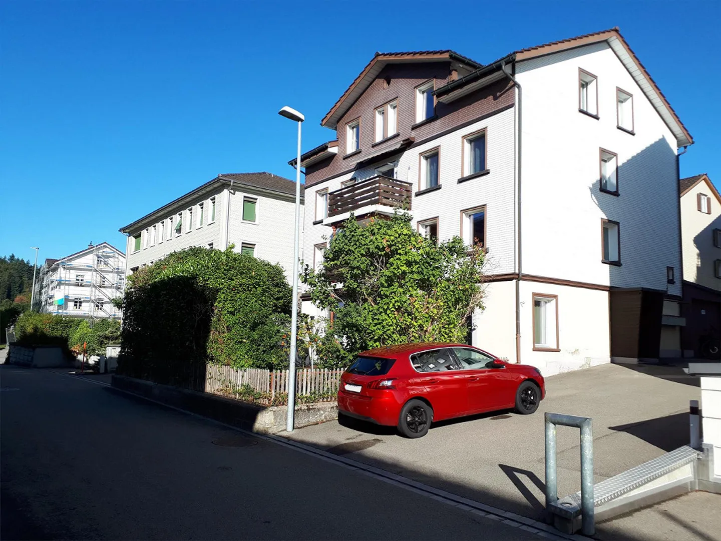 Bellissimo e luminoso appartamento di 4.0 locali nel centro del paese - Foto 1 di 18