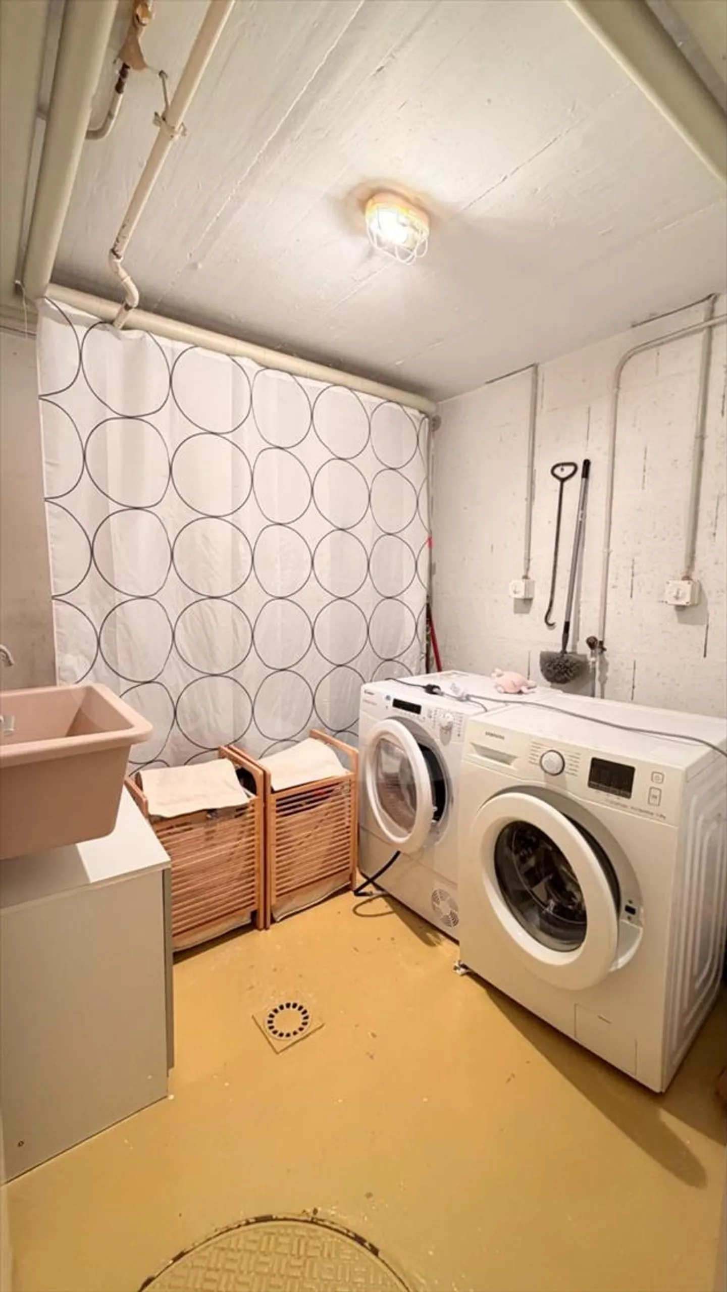 Villa adiacente tranquilla in un quartiere residenziale di Veyrier - Foto 11 di 11