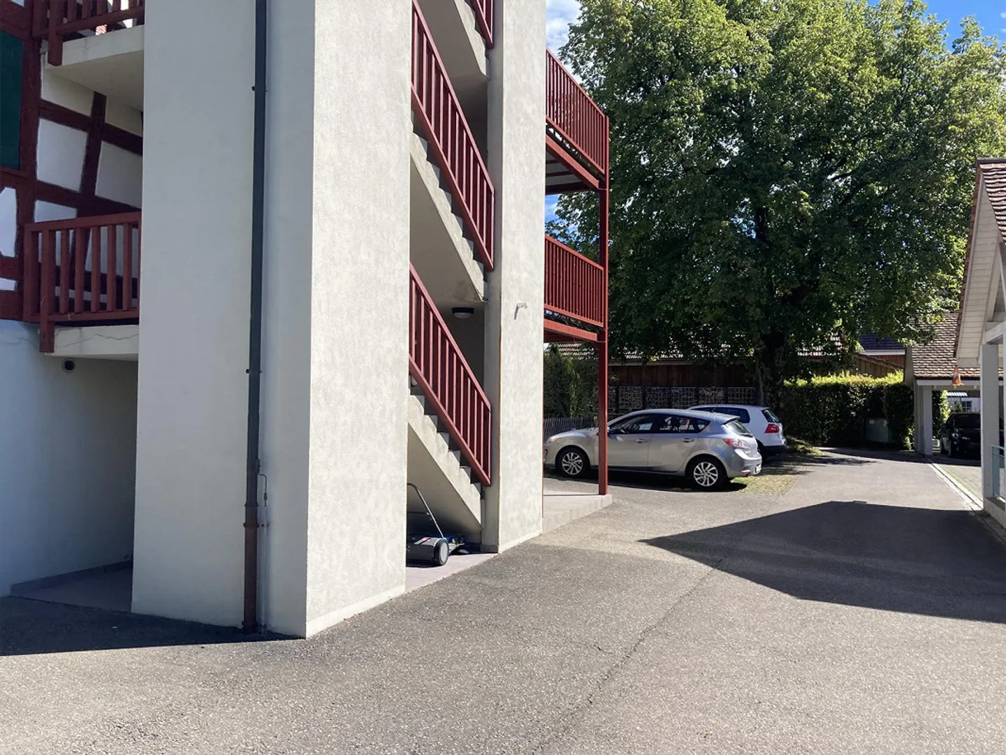 Penthouse de 4.5 pièces avec terrasse - Photo 3 sur 14