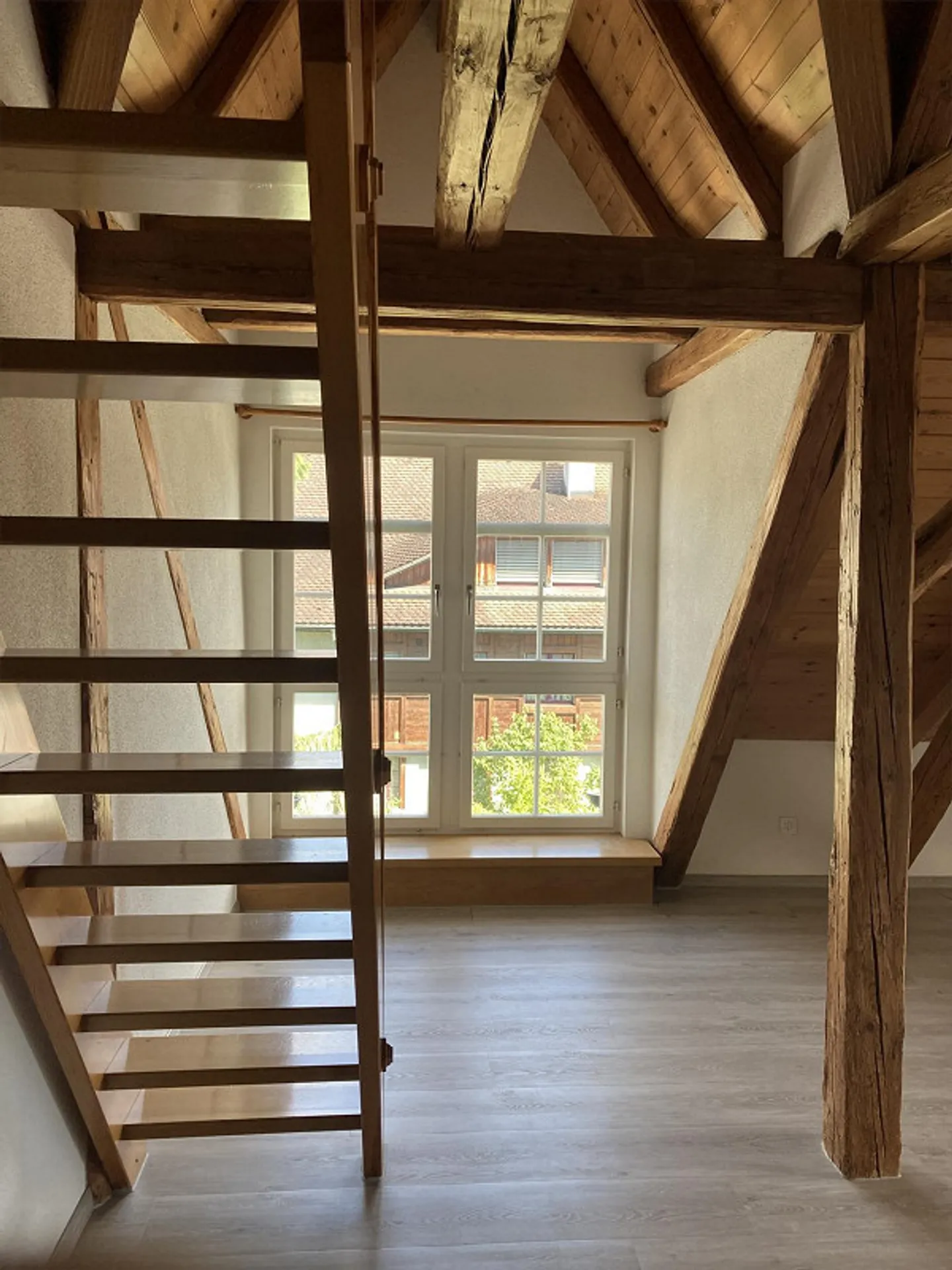 Penthouse de 4.5 pièces avec terrasse - Photo 8 sur 14