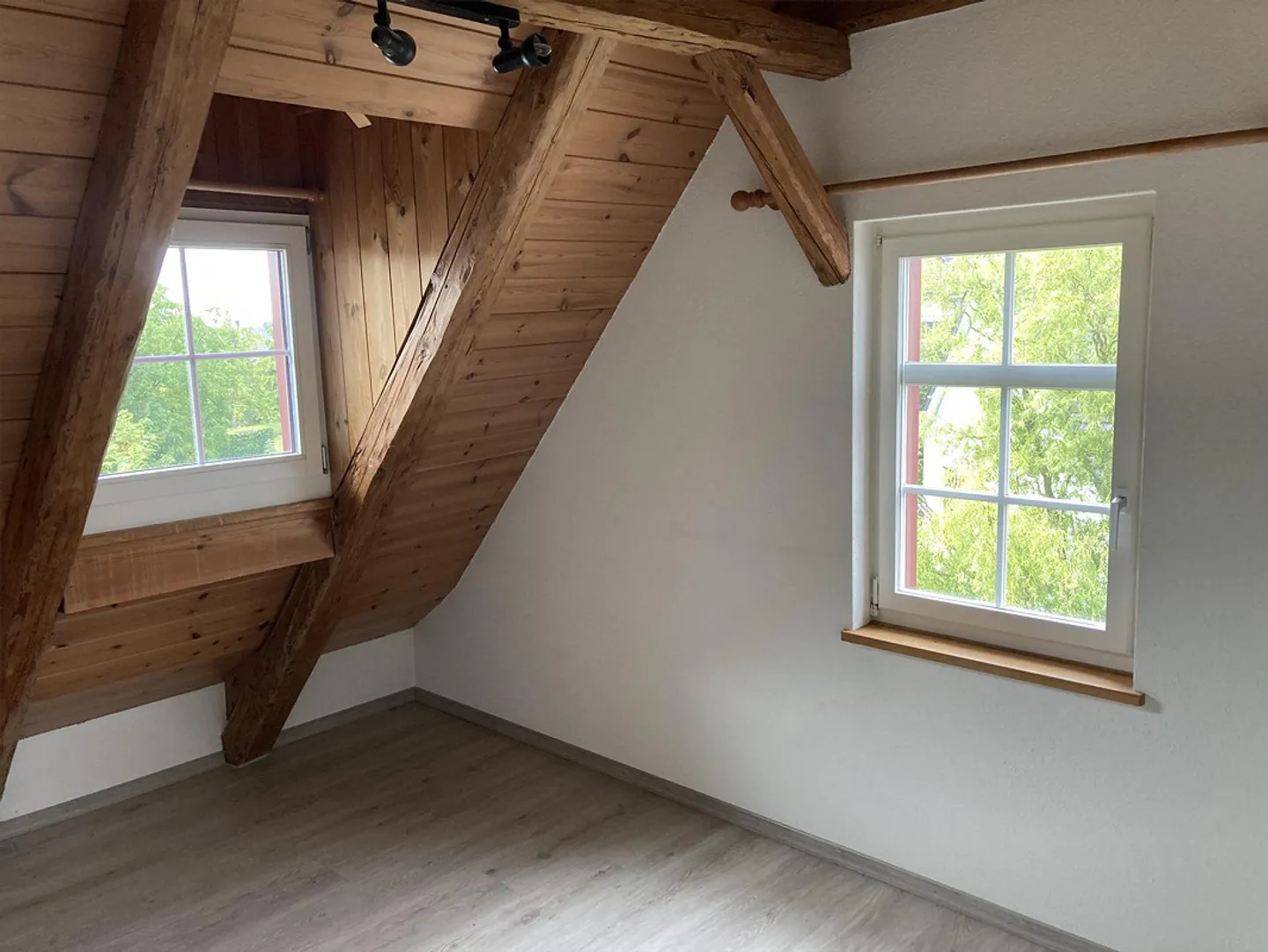 Penthouse de 4.5 pièces avec terrasse - Photo 12 sur 14