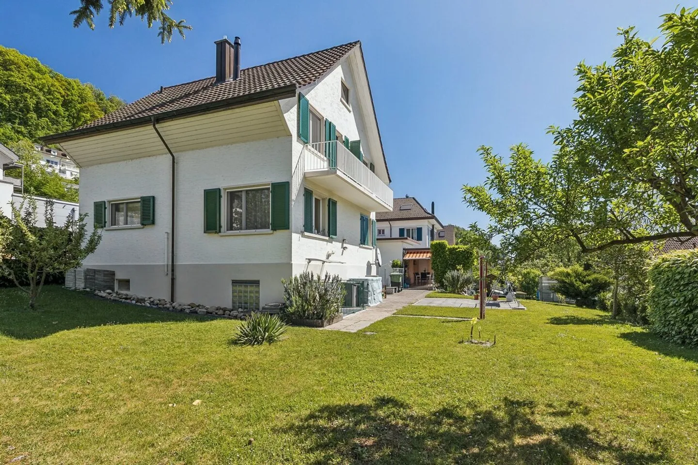Charmantes Einfamilienhaus mit Garten - Foto 7 von 9