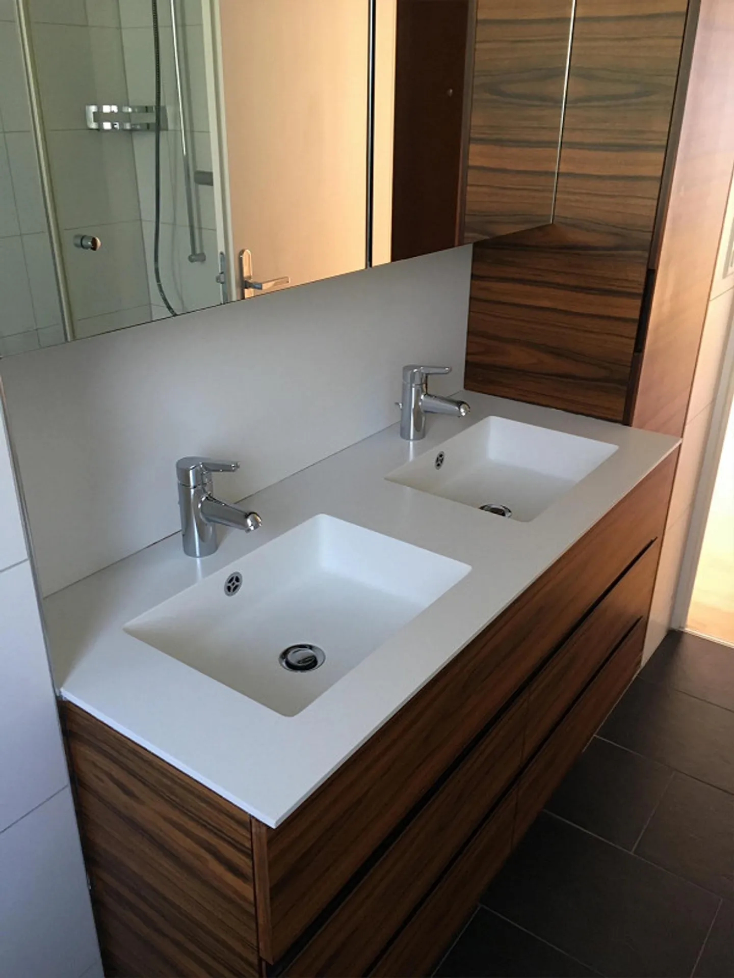 Sous-locataire pour un appartement de 3,5 pièces avec balcon à Küsnacht - Photo 4 sur 8