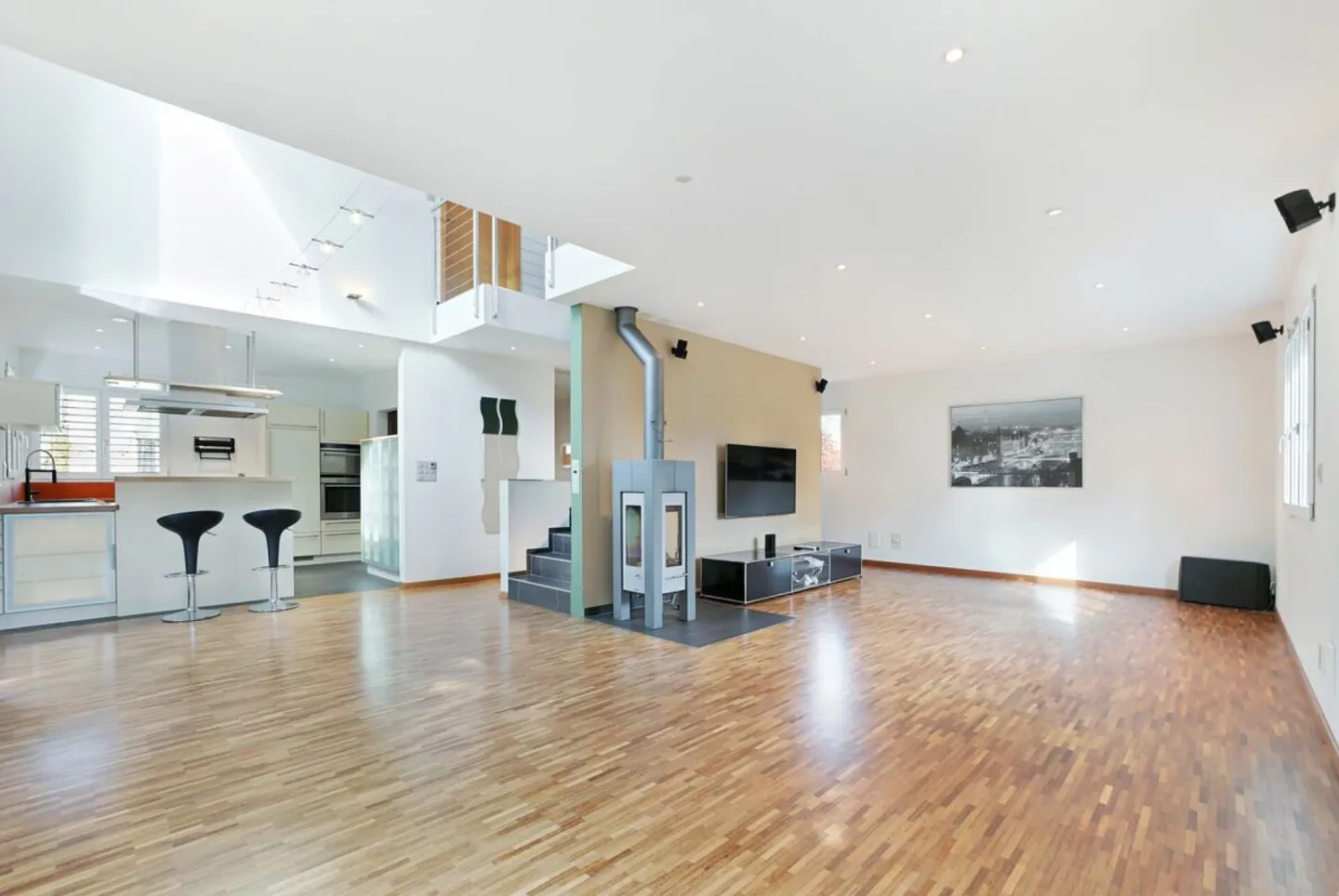 5.5 Room Single-Family House with 1 Room Studio in a Prime Location Surrounded by Nature - Photo 3 of 13