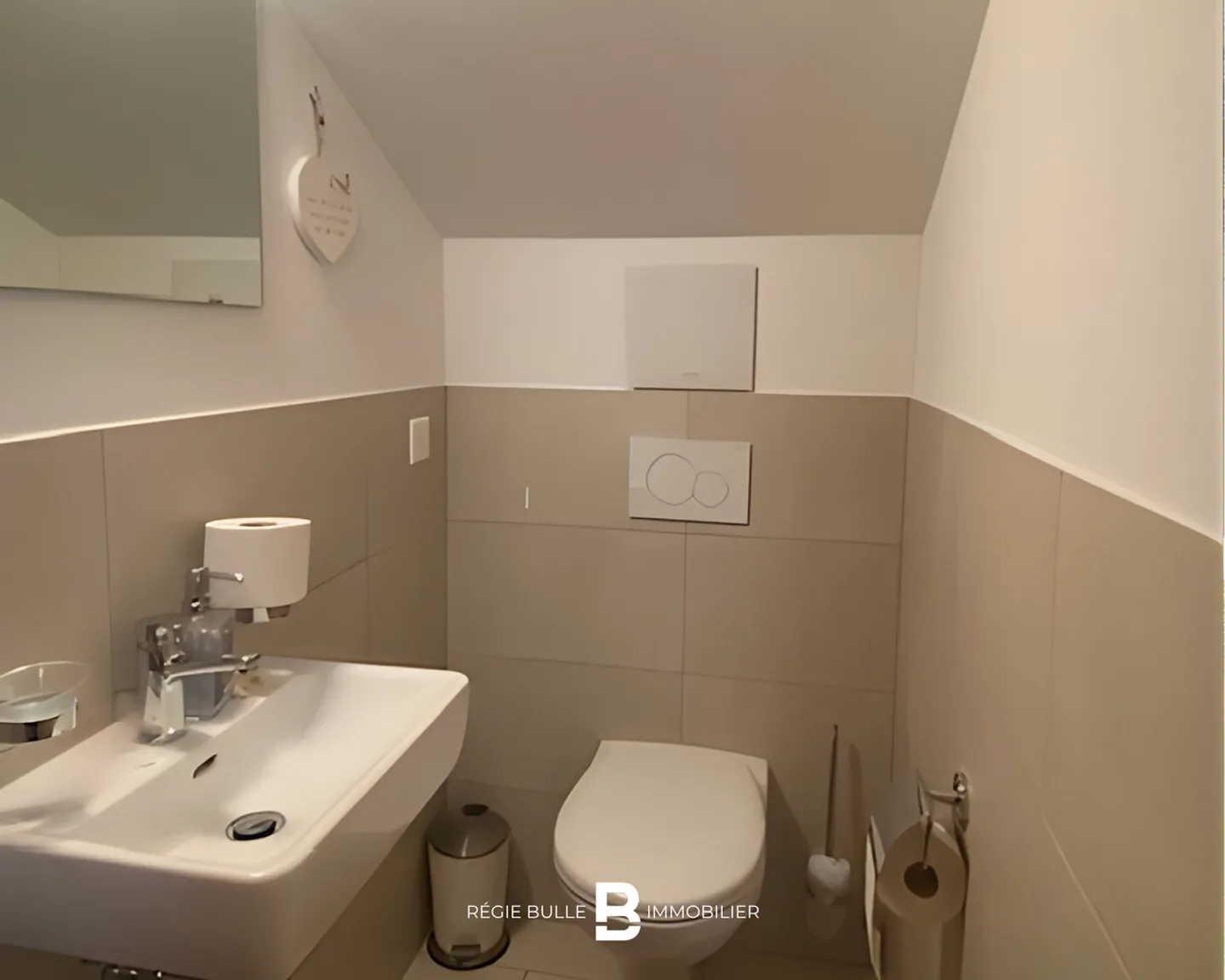 LENK - Magnifique appartement de 4.5 pièces au 2ème étage - Foto 7 di 7