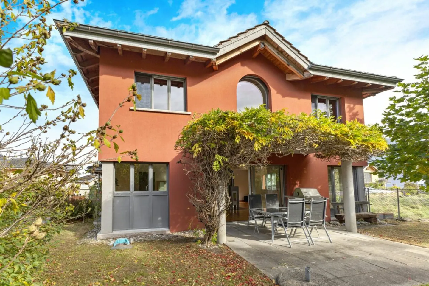 5.5 Room Single-Family House with 1 Room Studio in a Prime Location Surrounded by Nature - Photo 12 of 13