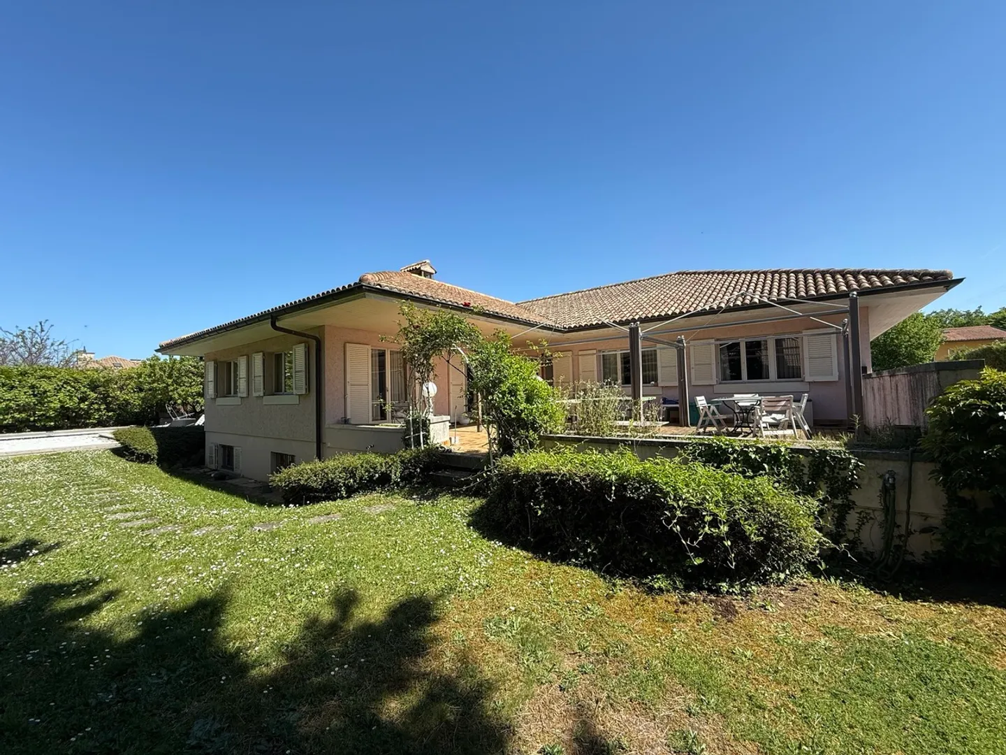 Maison individuelle à vendre - Photo 1 sur 3