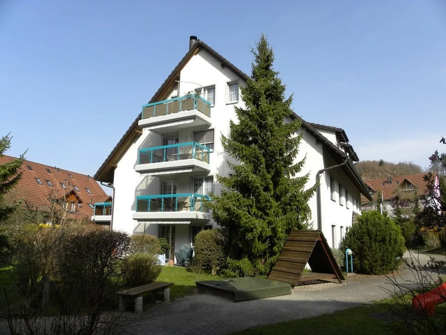 Appartement 4.5 pièces confortable - Photo 12 sur 12