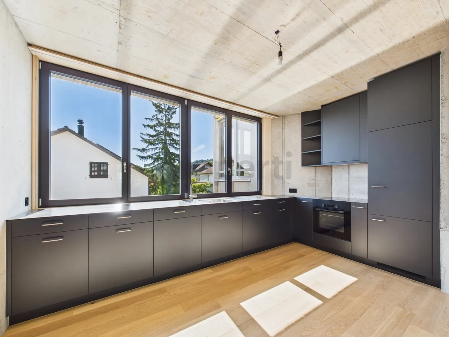 Vivre avec style à Zurich Oerlikon 5.5 pièces avec caractère - Photo 2 sur 12