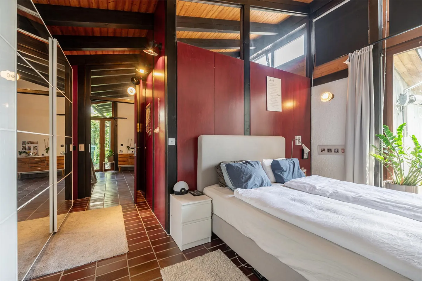 Private living in a magnificent hillside location above Aarau - Photo 6 of 13