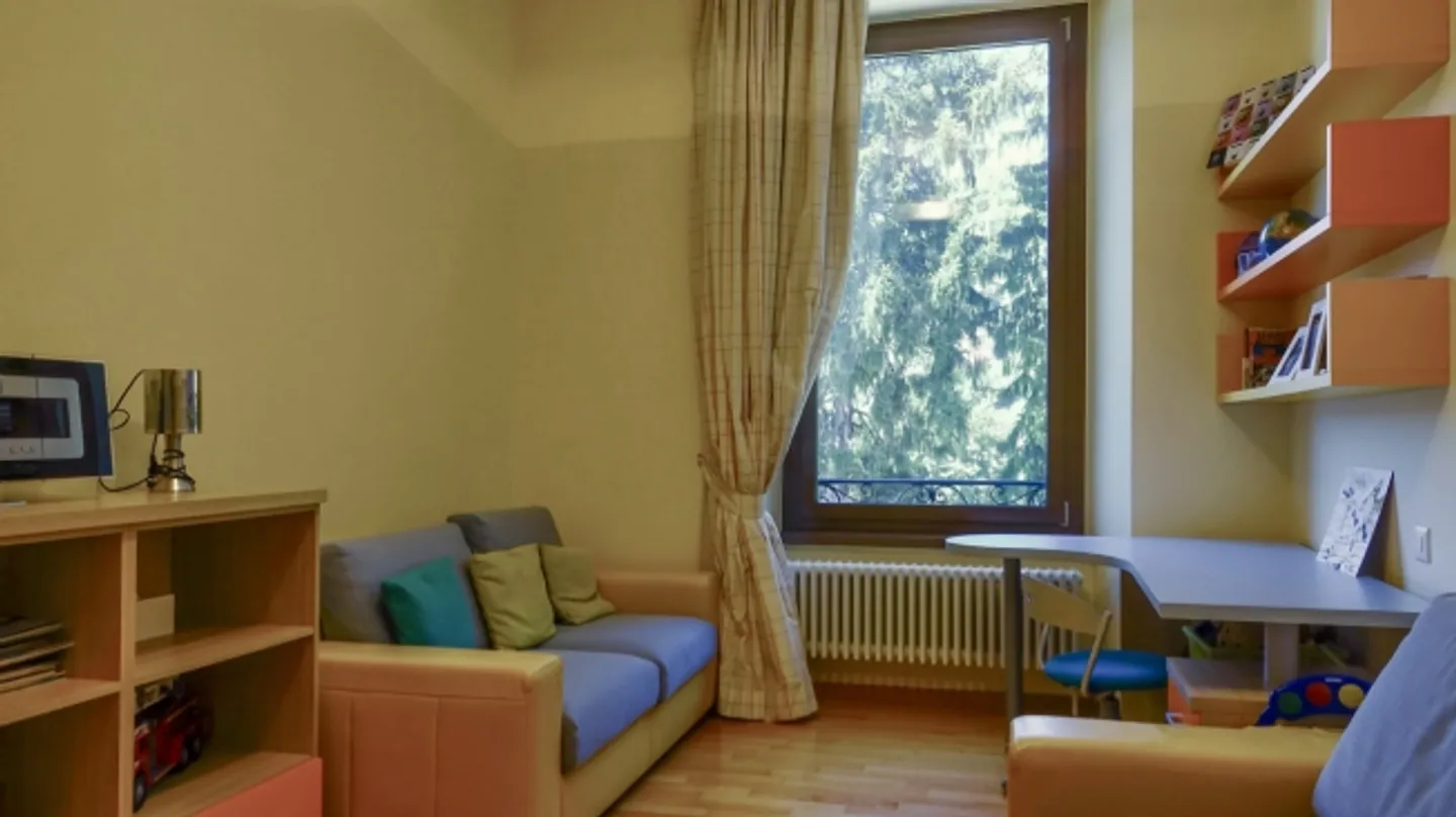 «Elegantes Penthouse direkt am Ufer des Luganersees» - Foto 11 von 14