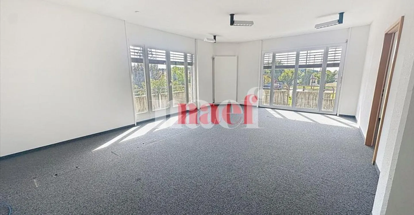 Office space for rent - Photo 3 of 5