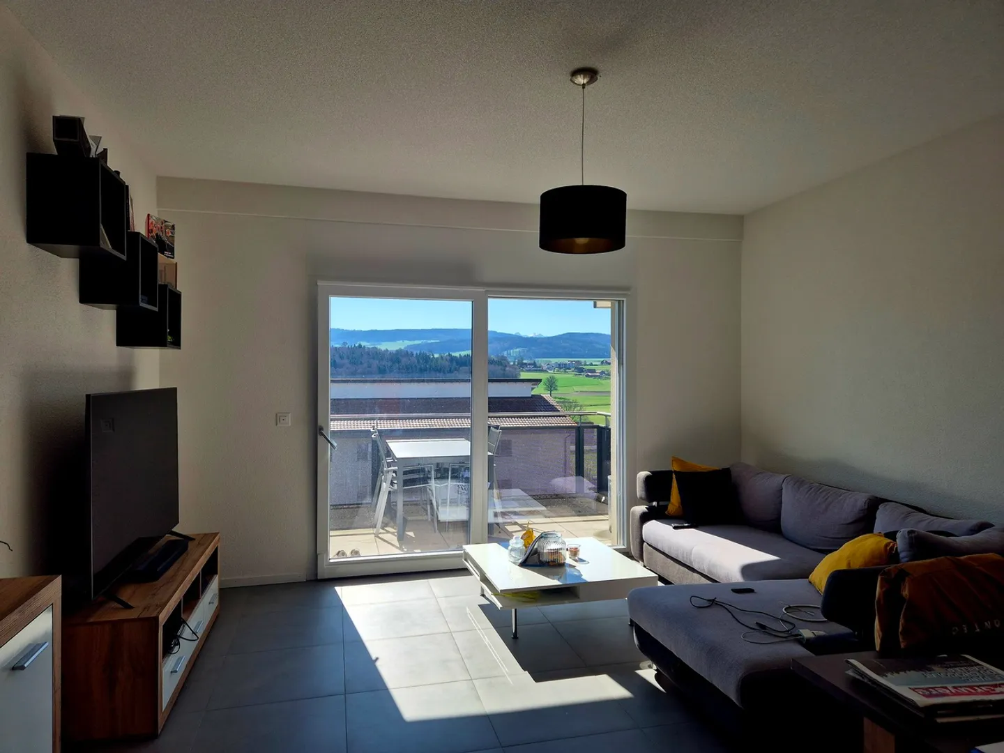 VILLAZ-ST-PIERRE / 2,5 pièces avec balcon et colonne de lavage - Foto 3 von 4