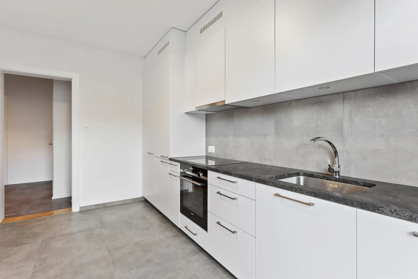 Il tuo primo appartamento nel centro di Friburgo - Foto 6 di 10