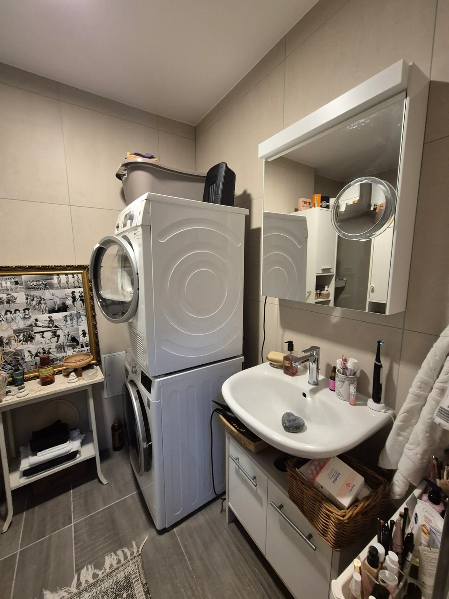 Rental building with 3 apartments, ideal for investments - Photo 9 of 14