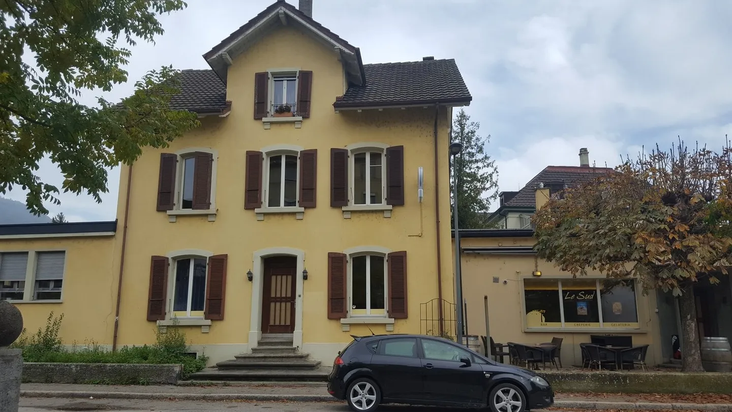 4.5-room apartment on the ground floor - Photo 6 of 6