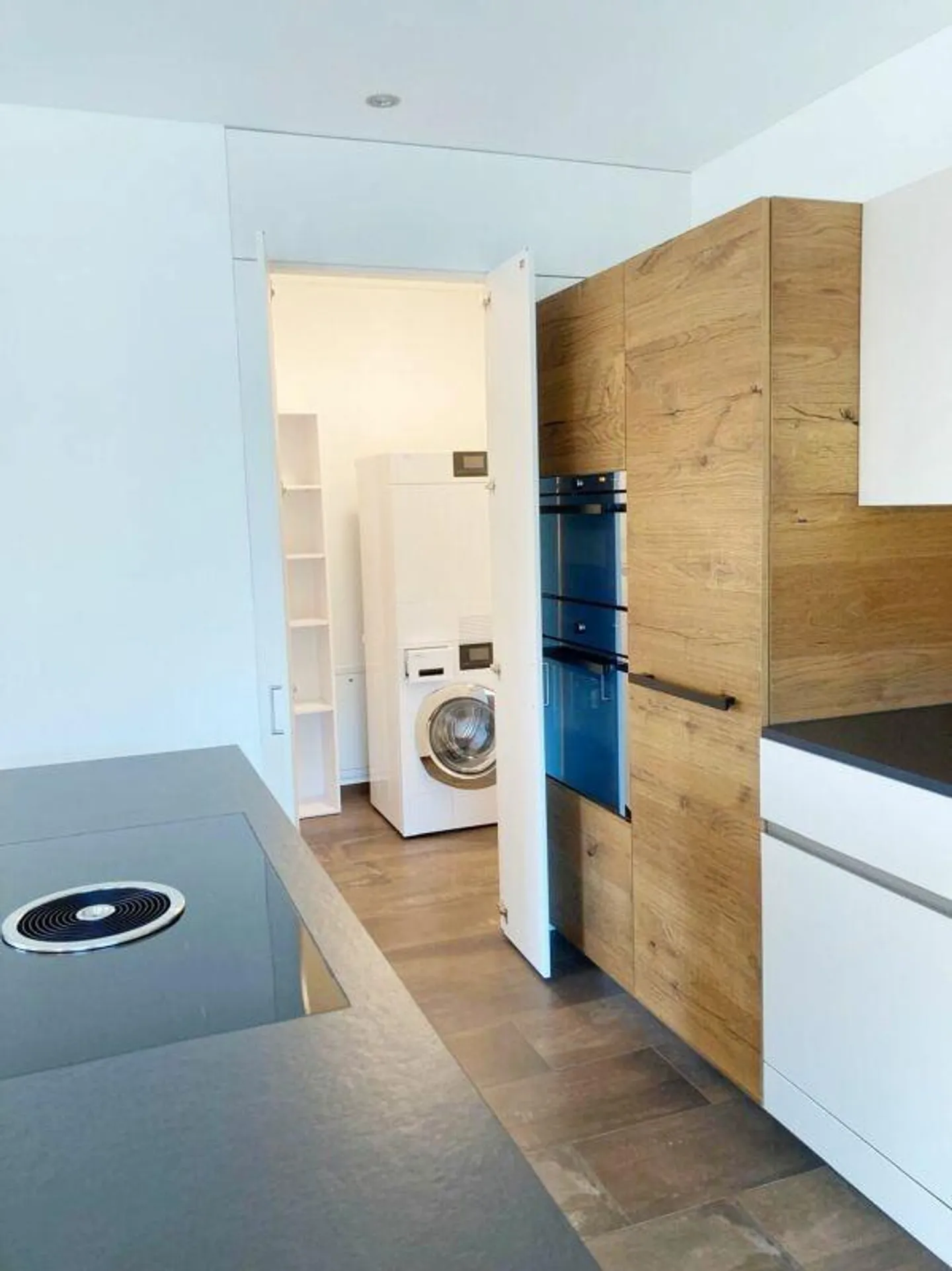 Luminoso appartamento mansardato di 3,5 locali con meravigliosa vista sul lago! - Foto 7 di 10