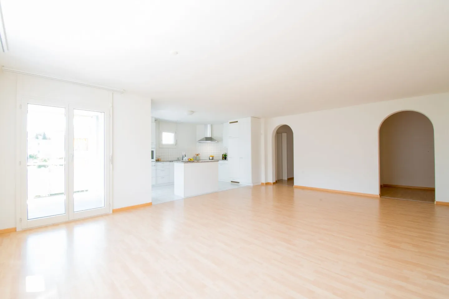 Bright | Child-friendly | with large cellar - Photo 4 of 12