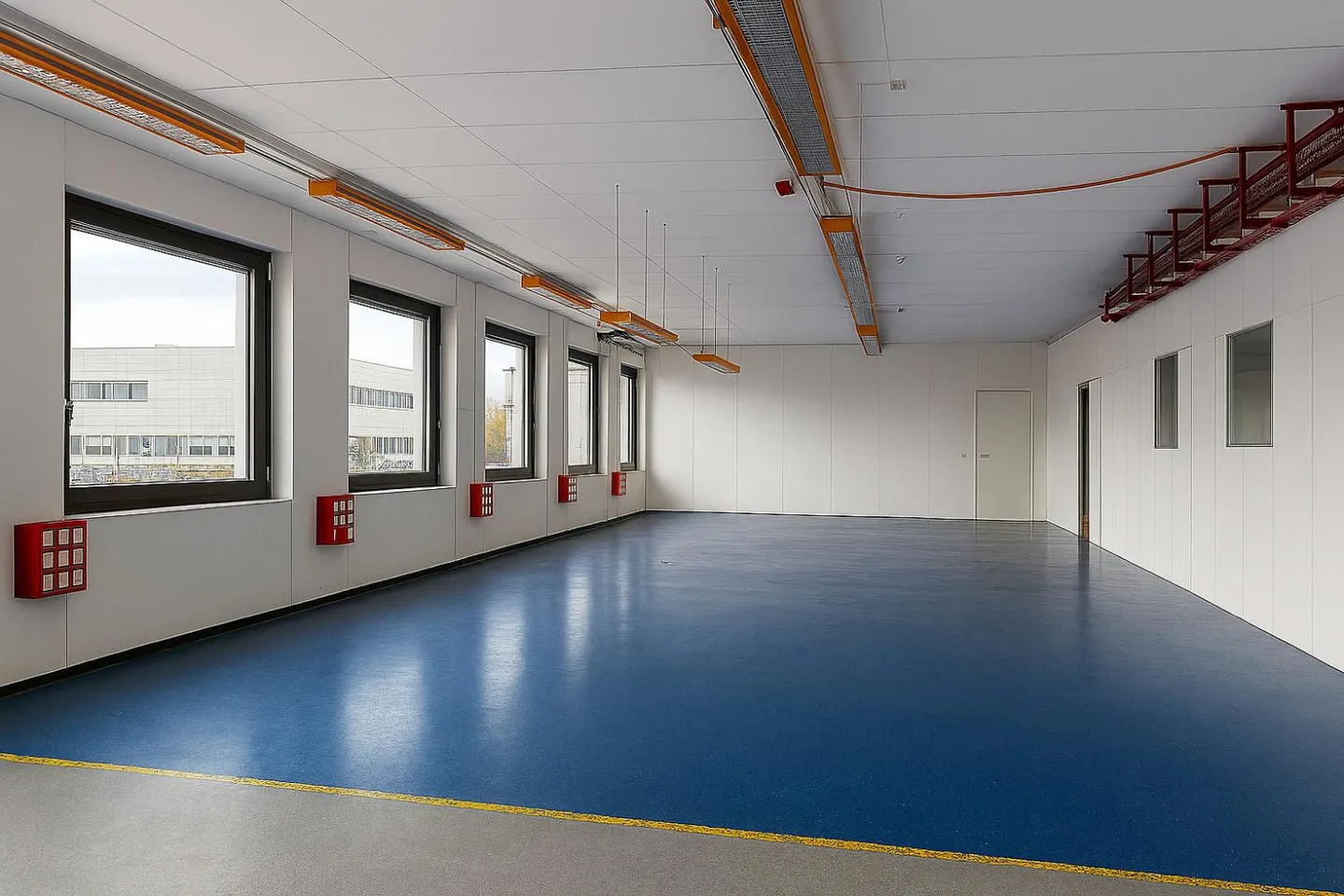 Espaces mixtes à louer - Satigny - À partir de 200 m2 - Photo 4 sur 10