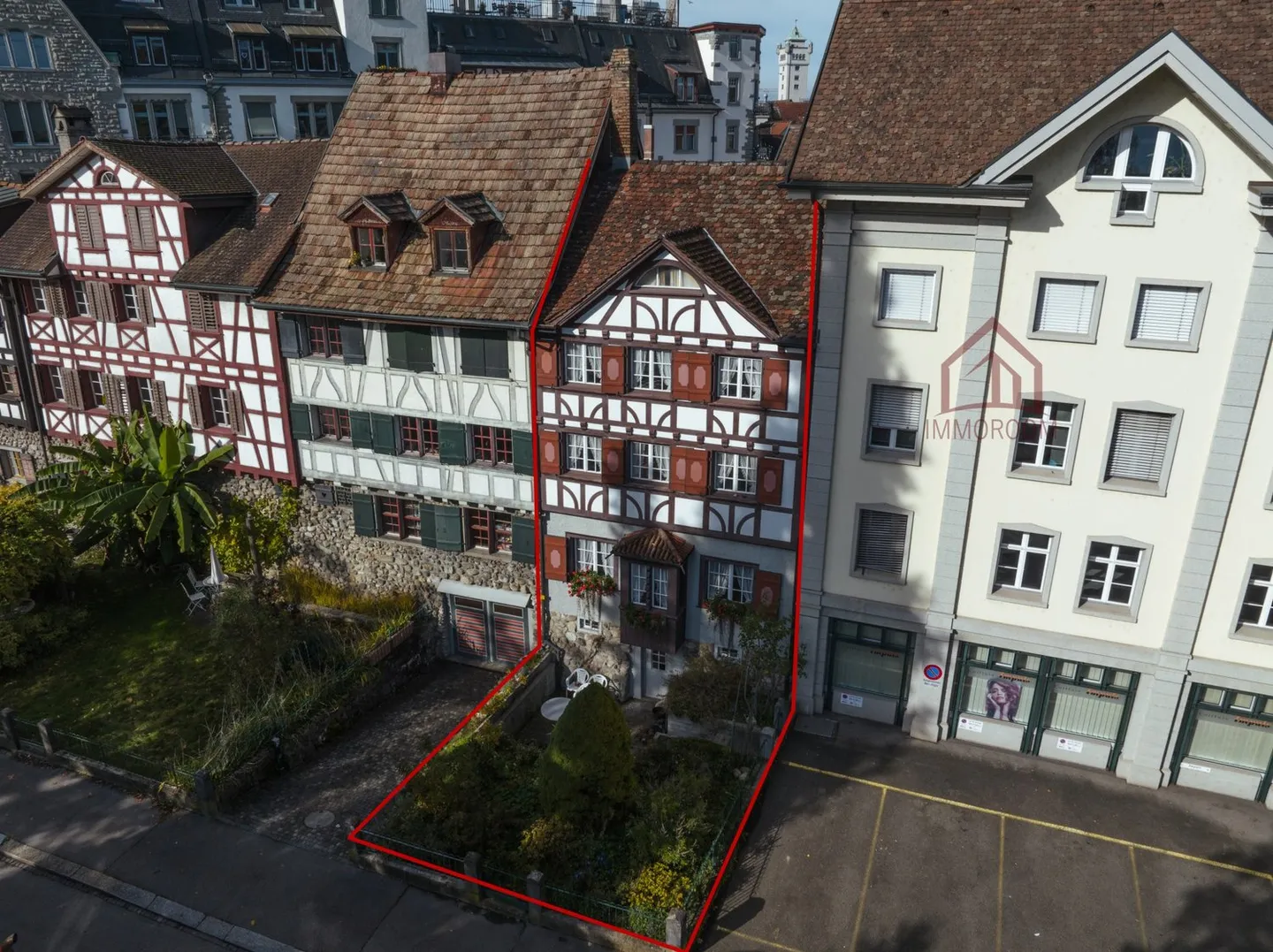 Historic Townhouse with History and Perspectives - Photo 2 of 13