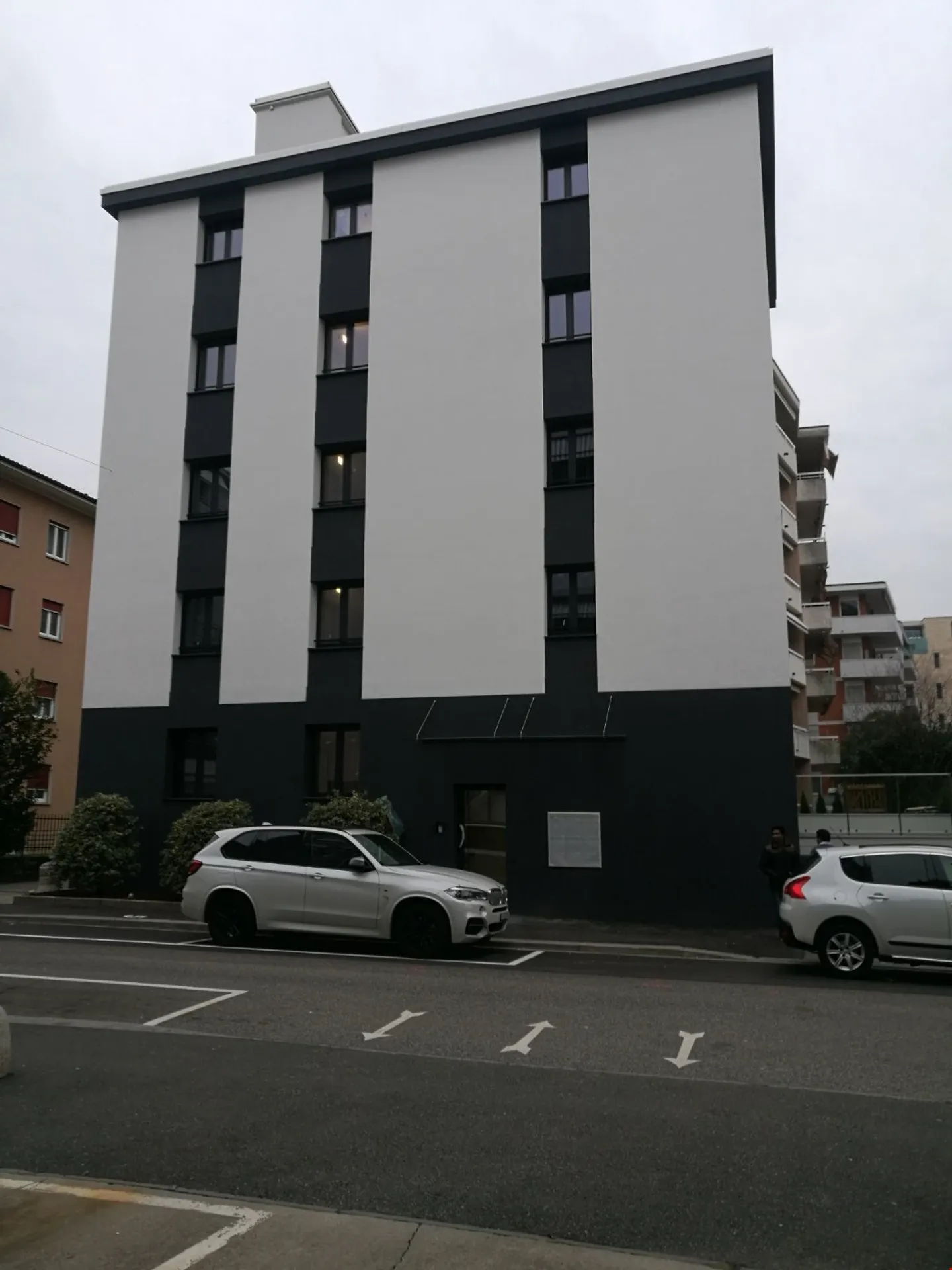 Interessante proprietà di rendimento in una posizione strategica a Lugano - Foto 2 di 4