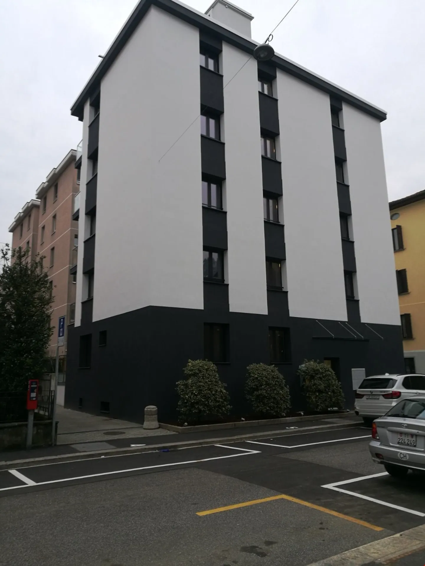 Interessante proprietà di rendimento in una posizione strategica a Lugano - Foto 4 di 4