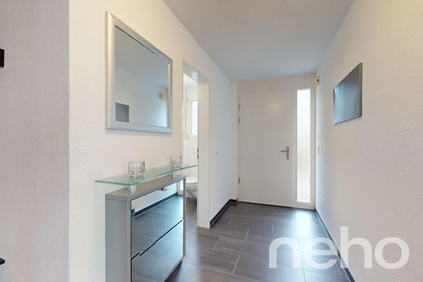 Casa unifamiliare indipendente di 5,5 locali con giardino - Foto 4 di 13
